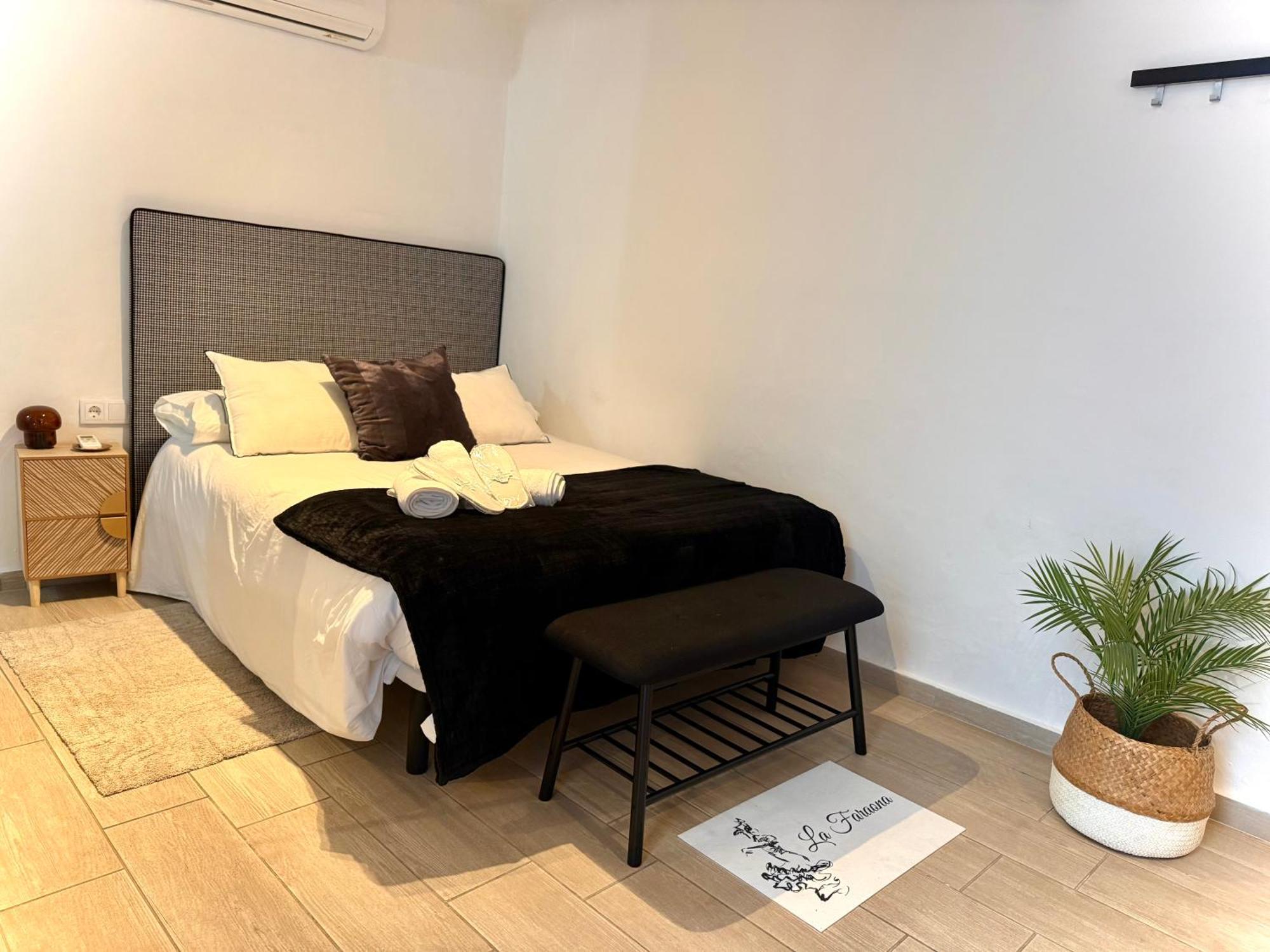 La Faraona Apartment Jerez de la Frontera Luaran gambar
